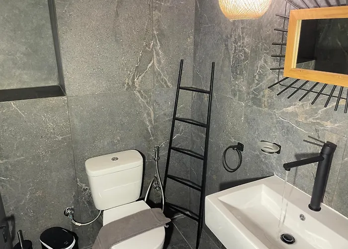 펜션 Mavrokastro 아다마스